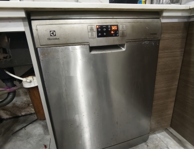 Trung Tâm Sửa Chữa máy Rửa Chén Electrolux